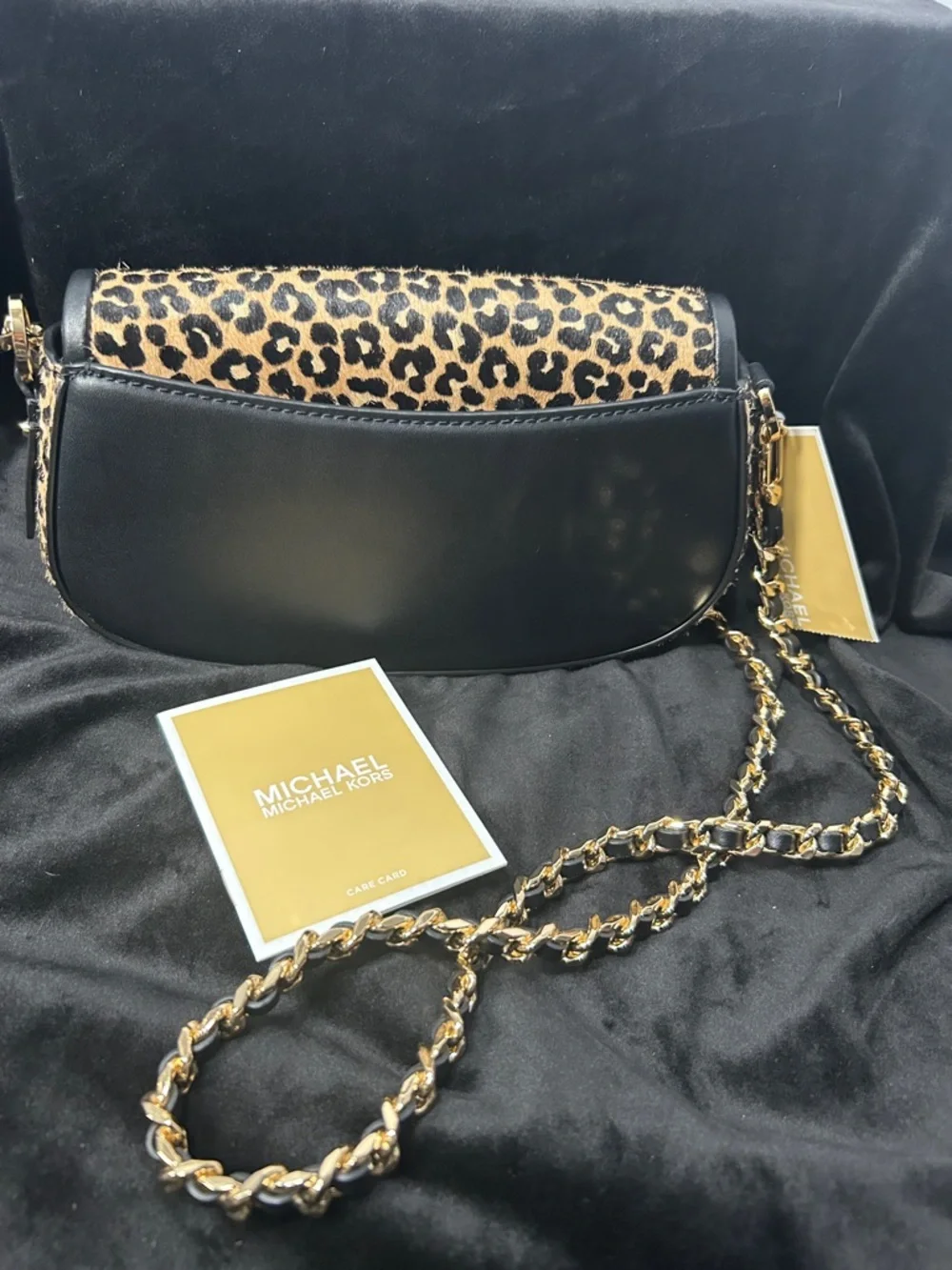 Michael Kors Leopard Print Crossbody 
Great Mother’s Day Gift! - Picture 3 of 6